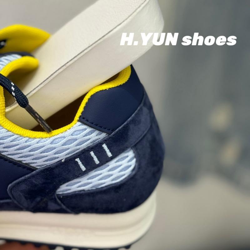 Breathable retro mesh women's new thick-soled inner height increase versatile casual sports running shoes