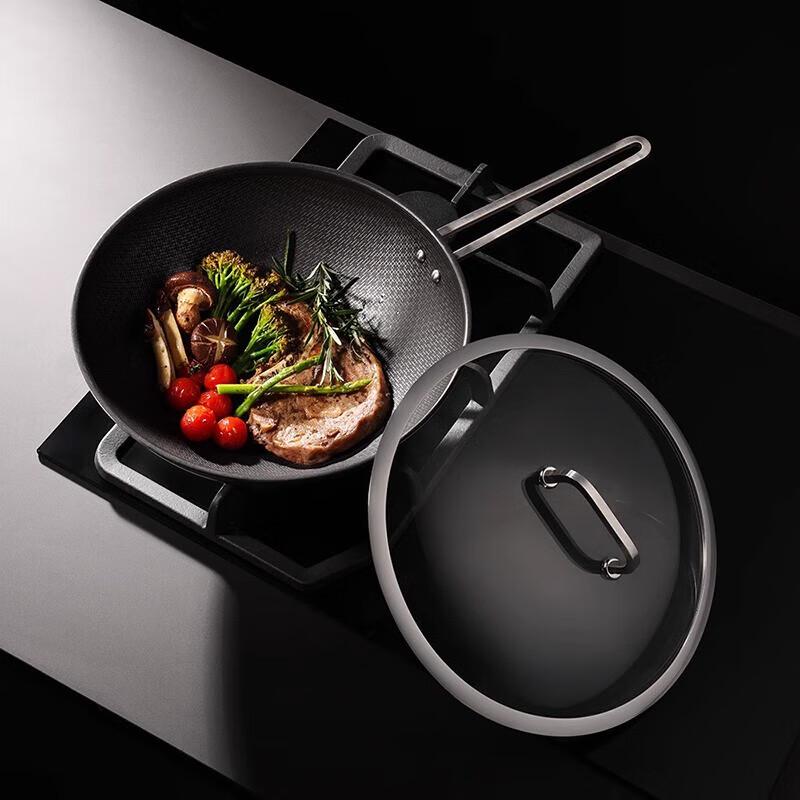 ZWILLING Moment 30cm Stainless Steel Honeycomb Nonstick Wok