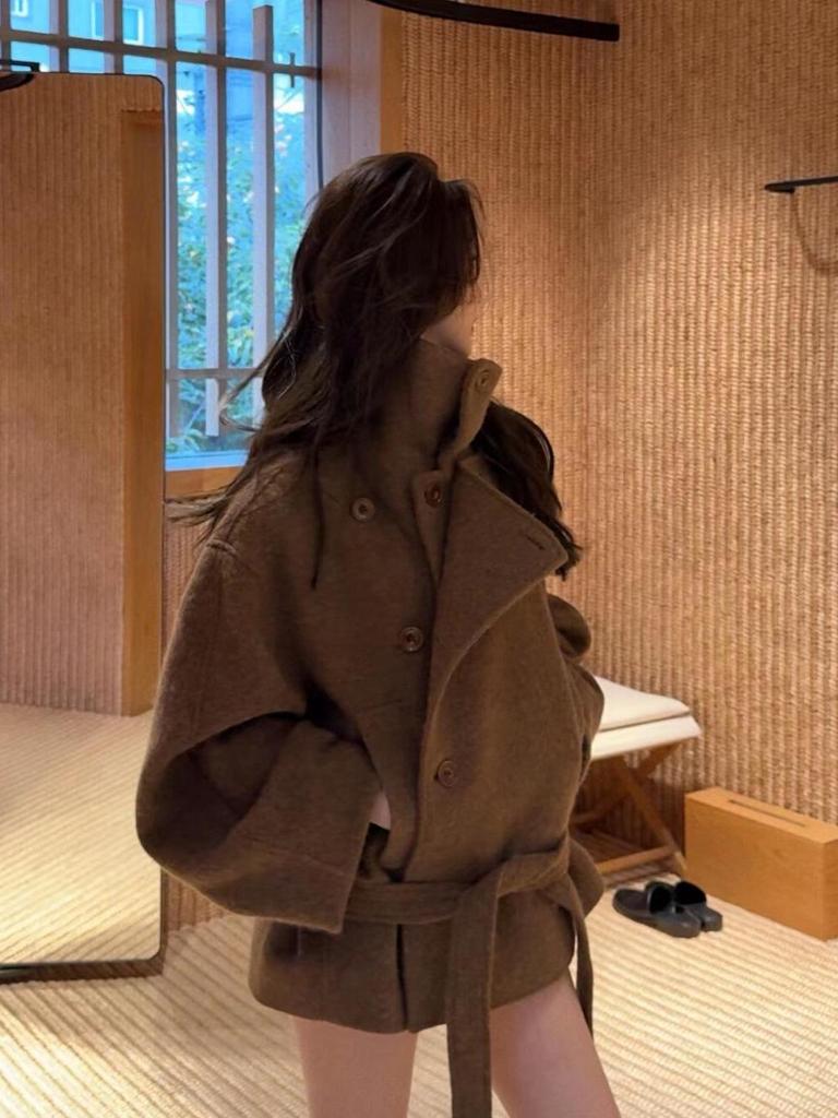 Retro Camel-Hair Short Wool Coat with Belt
