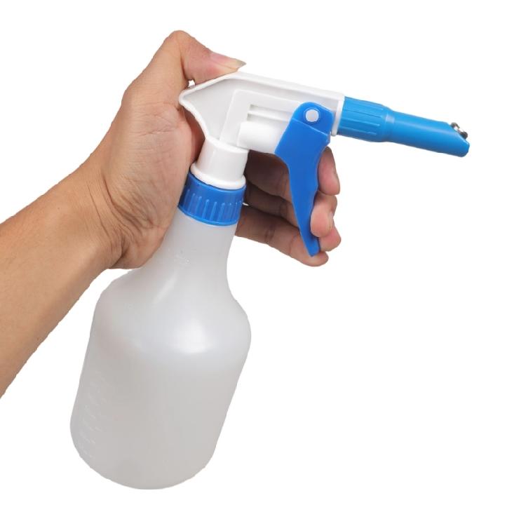 Professional Cattle Teat Cleaning Sprayer Bottle For Dairy Farm Cleaning And Herds Health Cow Medicated Bath Bottle