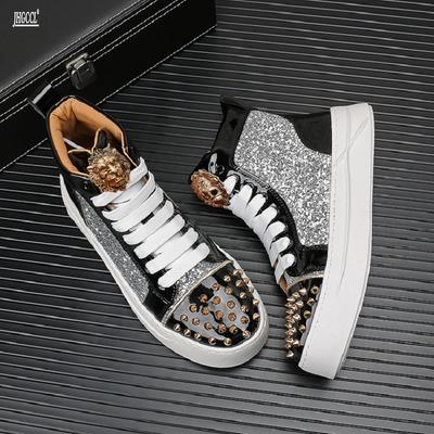 Designové zelené nýtované tenisky Silné podrážky pánské ležérní osobnostní mokasíny Korejské skateboardové ležérní boty A6