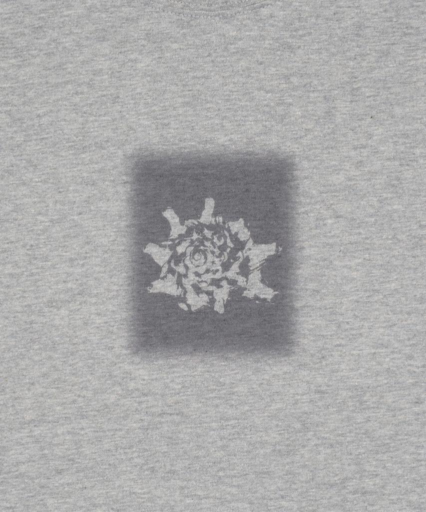 THE COLDEST MOMENT Tcm Conch T (Grey)