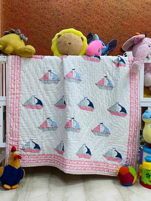 Quilt „Boot“ für Kinder, handbedruckt, 152,4 x 101,6 cm