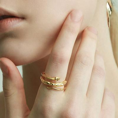 POPPI The Classical Snake Ring