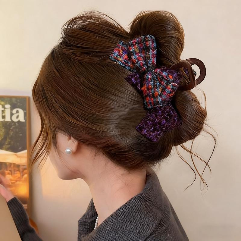 High-End Plush Bow Claw Clip for Women - Large Shark Hairpin, 2025 New Hair Accessory