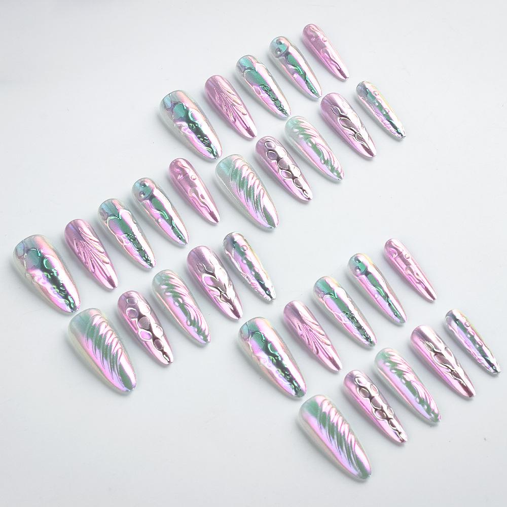 Cross-Border Shimmer Silver Gradient Aurora Blush Nail Stickers - 30 Pieces, Long Pointed, 3D Light Luxury Design.