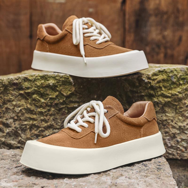 

2024 мужские новые кожаные кеды повседневный тренд универсальные на толстой подошве дышащие спортивные туфли мужские с чувством высокого класса 8008-J 38 светло-коричневого