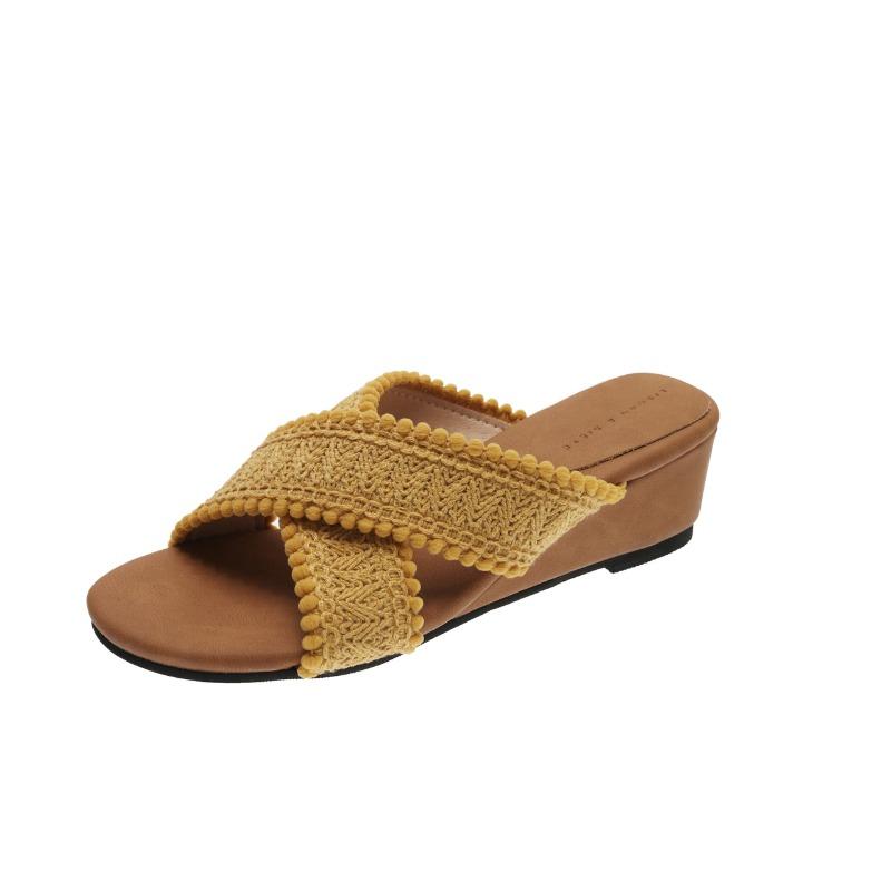 Flat-bottomed cool slippers women s shoes summer wear new with skirt beach one-word drag bohemian sandals 40