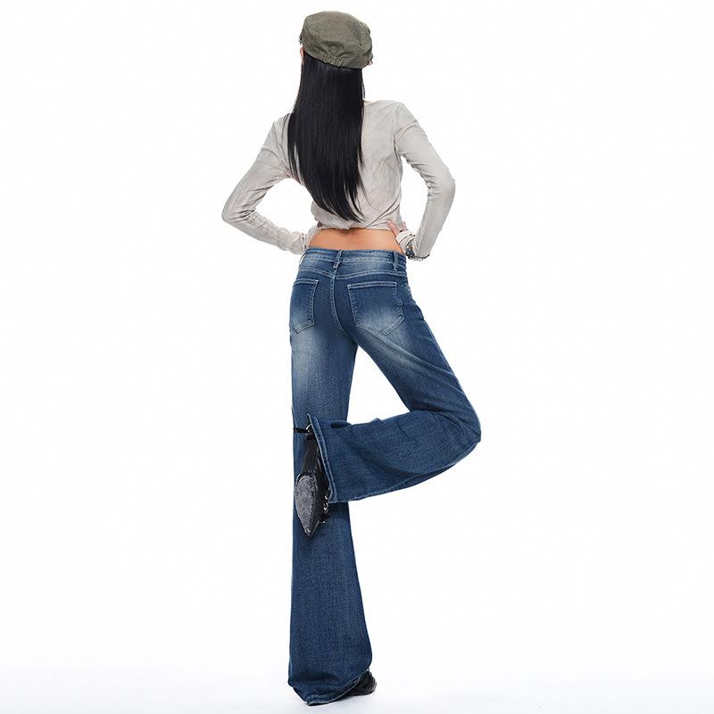 American Spice Girl micro-pull jeans women's autumn new low-rise straight loose and thin versatile bell pants