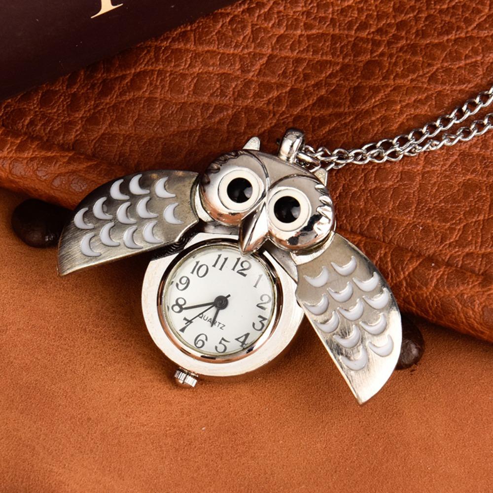 Klapphalskette Hängende Uhr Niedliche Eule Kinderuhren Schlüsselanhänger Taschenuhr Alltagskleidung