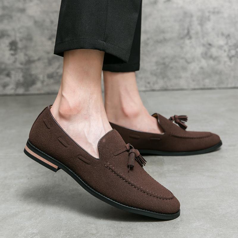 Foreign Trade Fashion Pointed Leather Shoes Men's Retro Fringed Small Leather Shoes Men's Casual Loafers Large Size Doudou Shoes