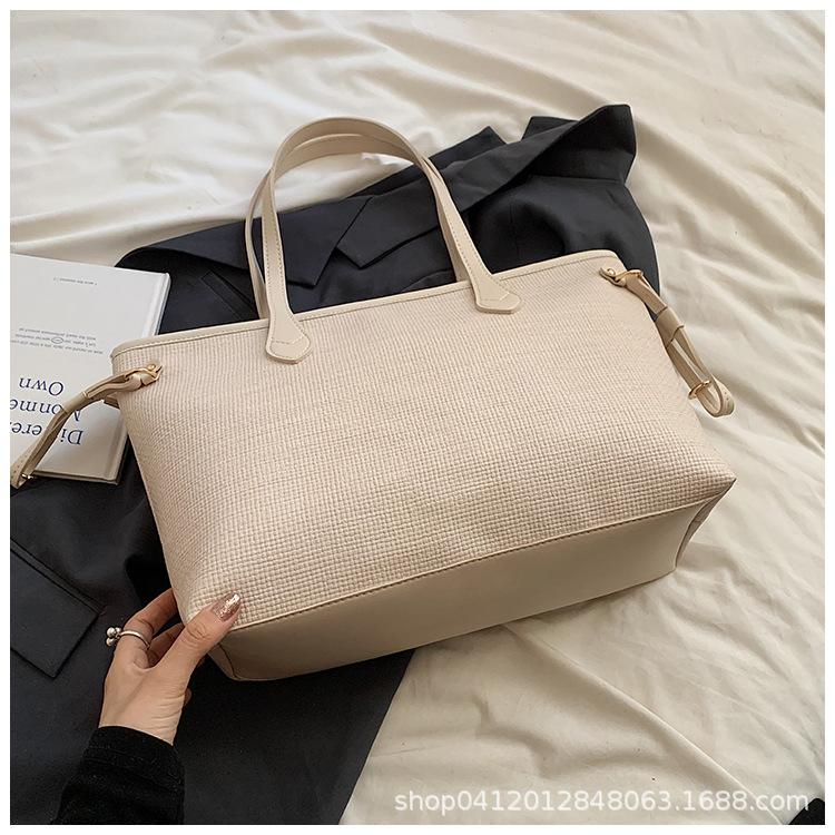 

Simple casual tote bag women 2025 new large-capacity fashion shoulder bag student class commuting bag