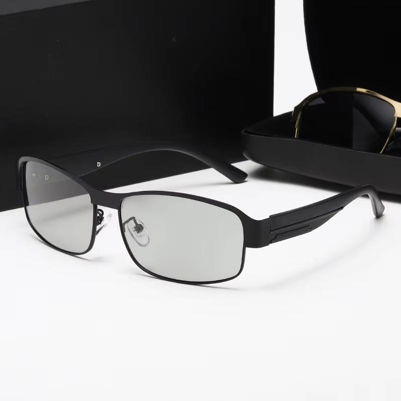 Pochromic Polarized Sunglasses UV400 Style Color-changing Lens Men Anti-glare Driving Eyeglasses  for Men