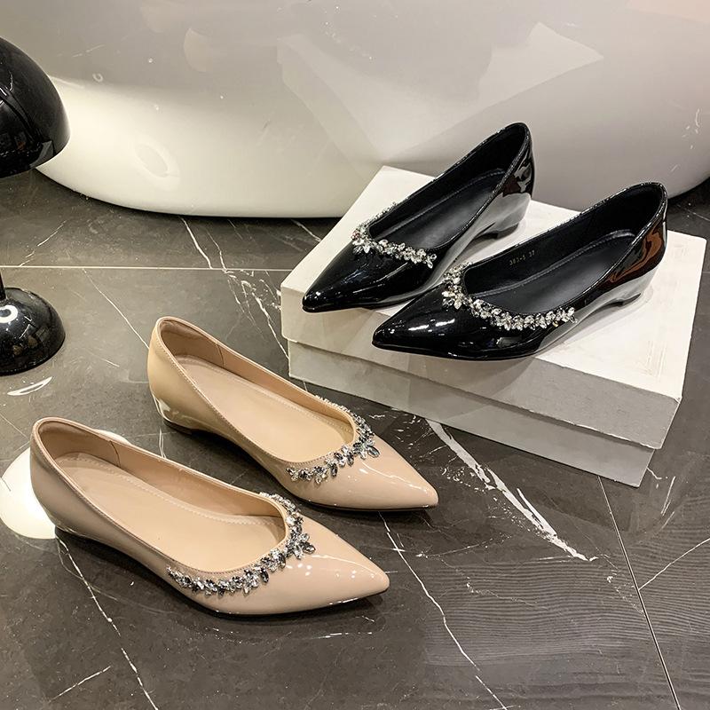 

French retro inner height increase Mary Jane shoes women s small man with skirt gentle evening shoes pointed soft sole 35 чорний