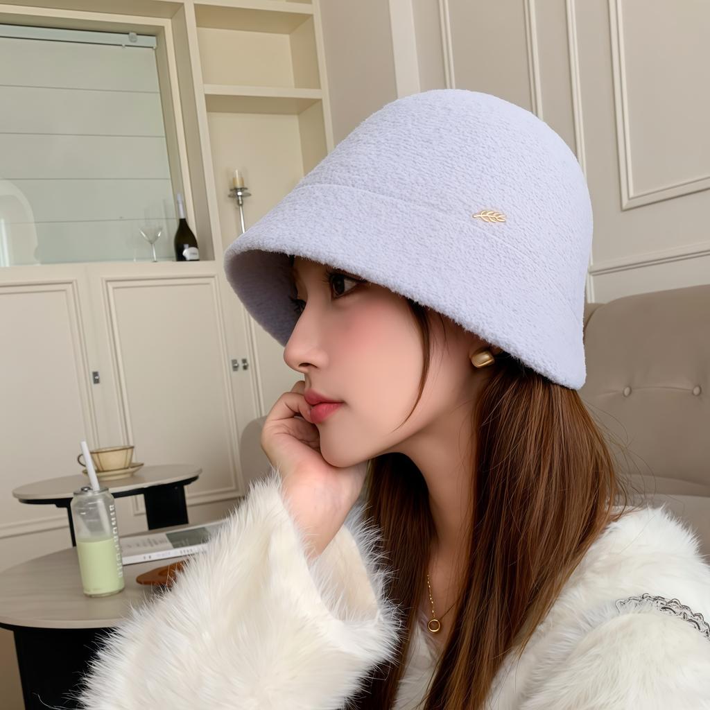 Autumn and Winter New Style Small Plush Letter Logo Korean Style Warm High Grade Bucket Hat for Women Outdoor Travel Hat