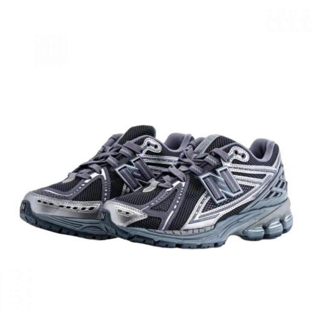 New Balance 1906r Black