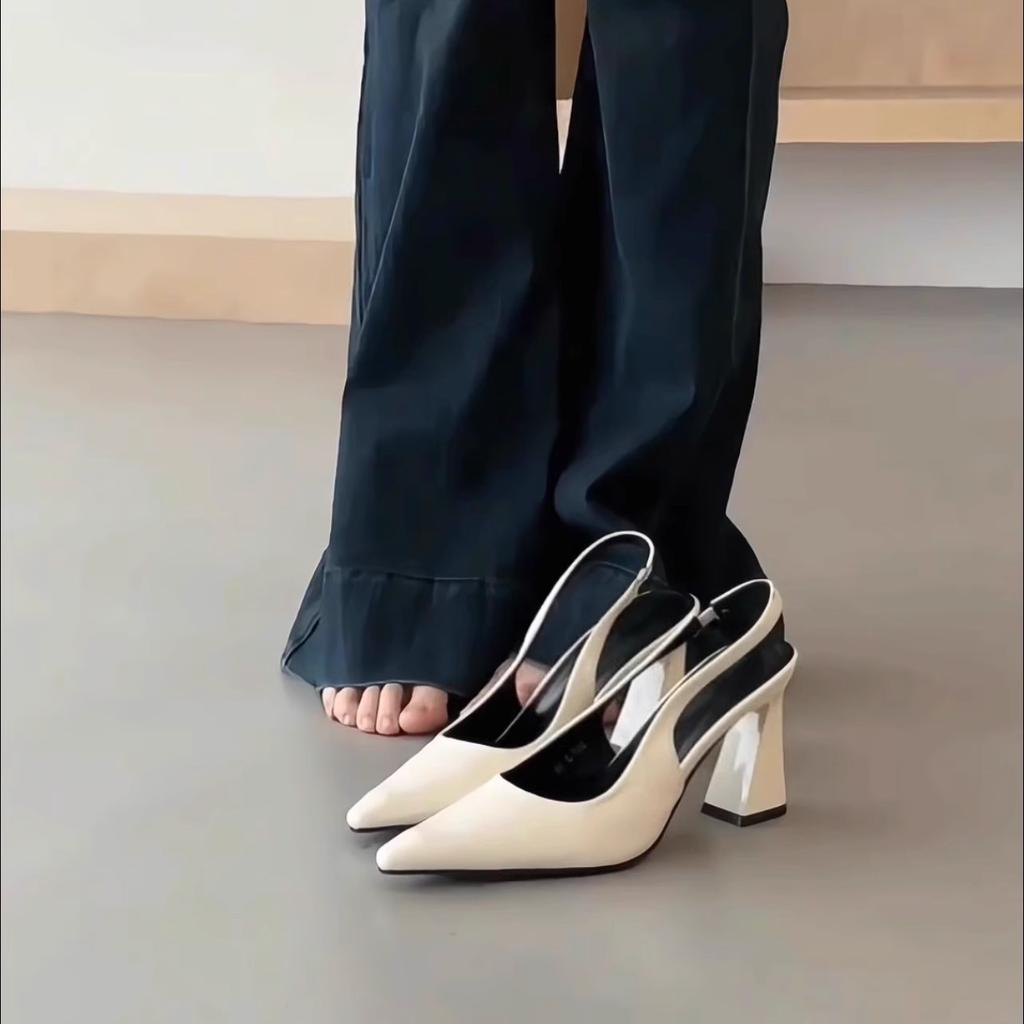 French beige temperament high heels women's 2025 new thick heel pointed empty sandals Internet celebrity versatile shoes