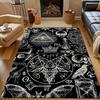 1 st. Matta med mönster av mörka runor för vardagsrum, sovrum, sängkant, soffa, golvmatta, modern heminredning, matta för gång, korridor, område
