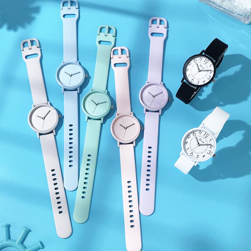 Waterproof Quartz Watch for Middle and High School Girls - Simple Design