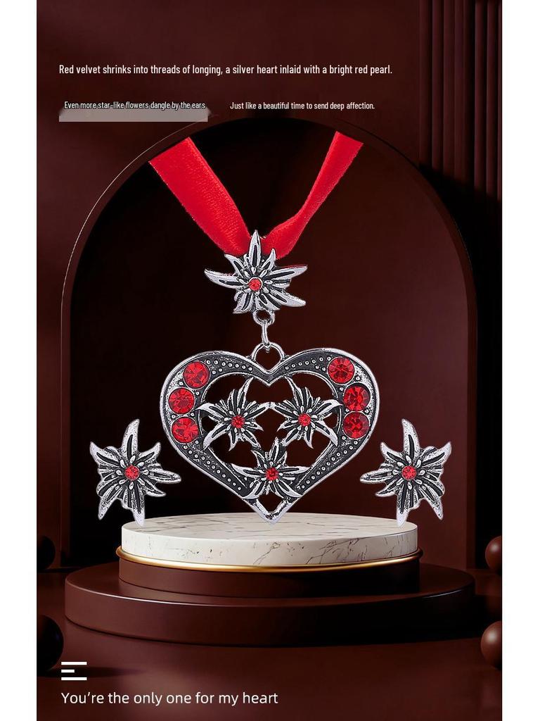 Edelweiss Women's Luxury Necklace: Heart Diamond Flower Choker