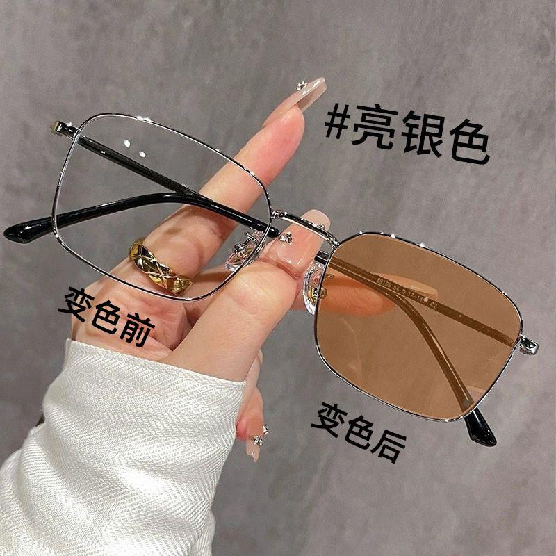 High-end gold wire square glasses men's photosensitive color-changing glasses myopia glasses women's elegant versatile anti-blue flat glasses