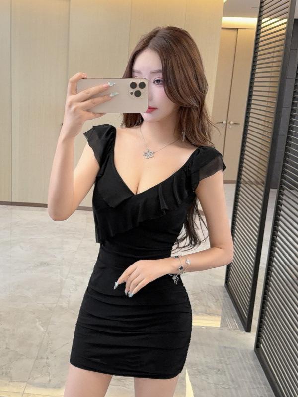 Sexy Mesh Ruffle Short-Sleeved Nightclub Dress - Slimming Hip-Wrapping Style