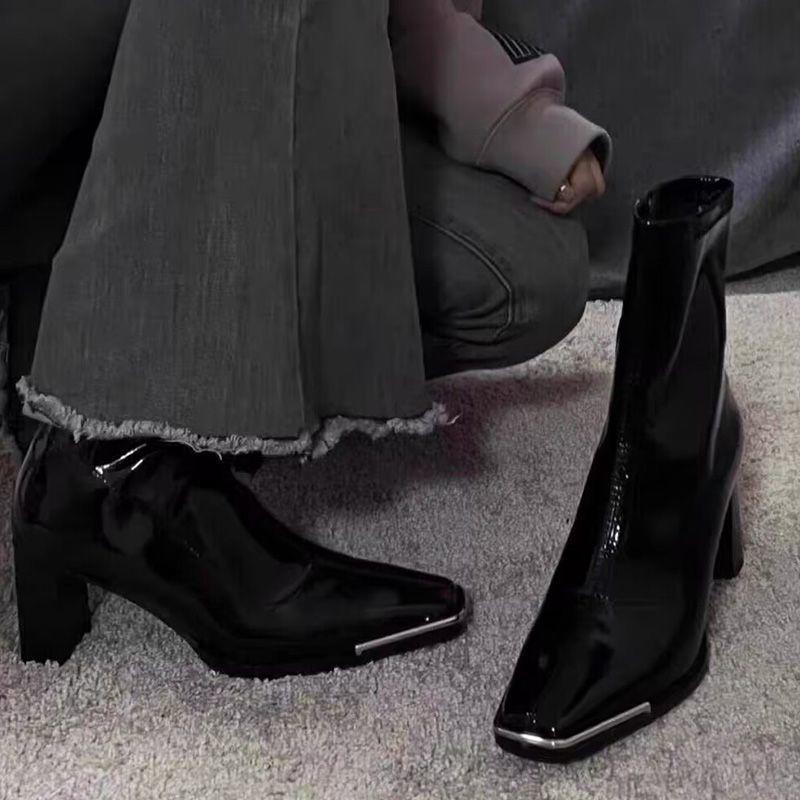 Patent leather short boots women's high heel thick heel versatile 2025 new model Jue Jue Zi European and American autumn and winter Martin b