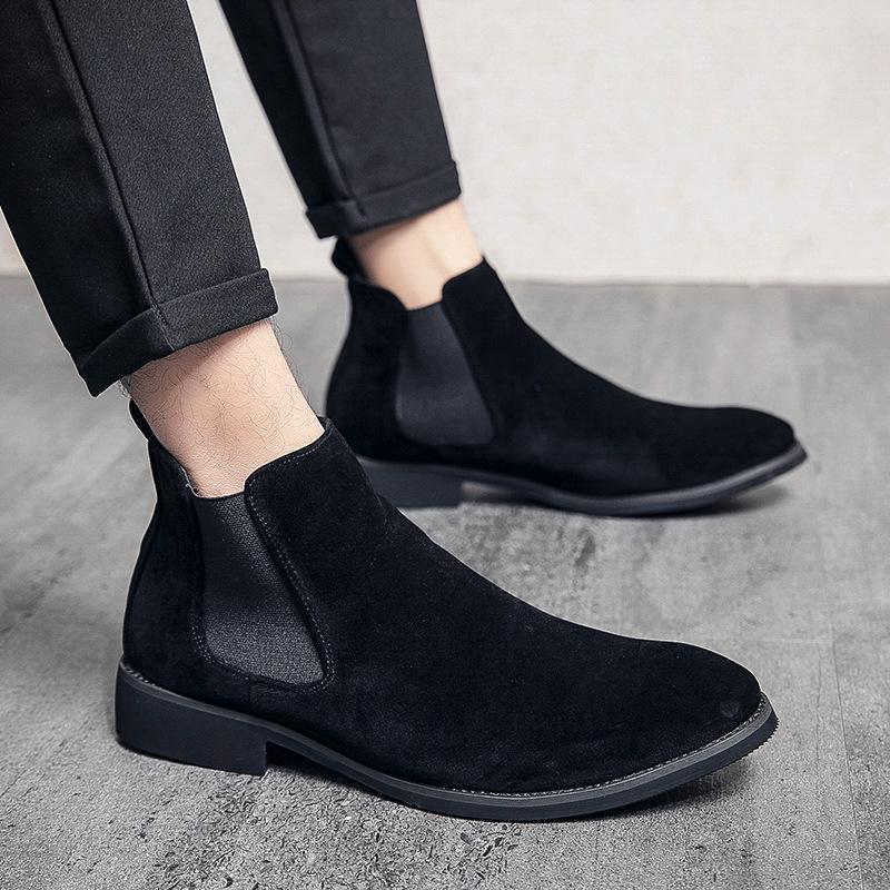 Men's Plus Size High-Top Suede Chelsea Boots, Pointed Toe, Short, for Autumn/Winter.