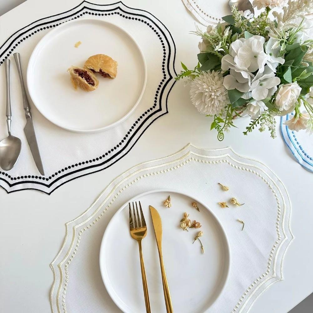 Neues Vintage-Platzset-Servietten Imitation Baumwoll-Leinen Waschbar Dekoratives Tischset Französische Spitze Bestickter Stoff Tisch-Platzset