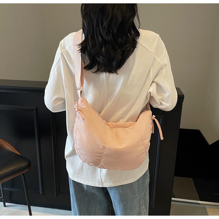 Nylon Crossbody Bag For Women With Zipper Closure And Large Capacity For Daily Use