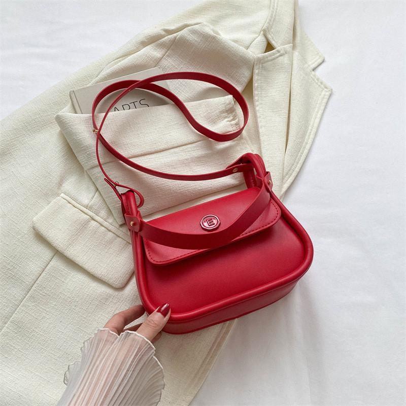 Stylish Korean Minimalist Shoulder Bag 2023 Trendy Pu Leather Crossbody Bag For Women