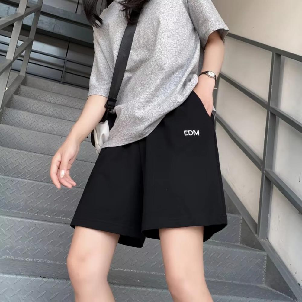 

Hong Kong style five point sports shorts women s summer thin style new loose wide leg casual straight leg shorts casual pants S