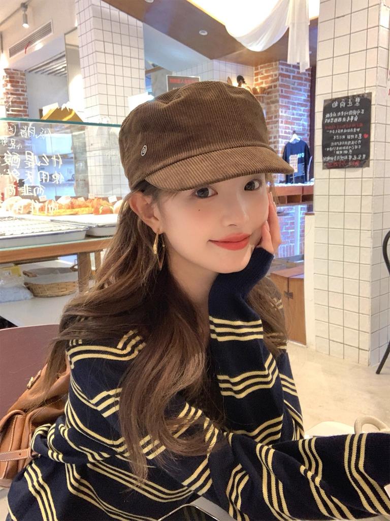 Suede pleated flat-top equestrian hat, new vintage vintage newsboy hat, casual versatile face-enhancing baseball cap