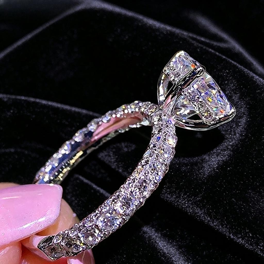 1 Cute Oval Full Set Ring, Luxurious and Gorgeous Female Aesthetic Jewelry, Suitable for Weddings, Daily Wear, Holiday Gifts