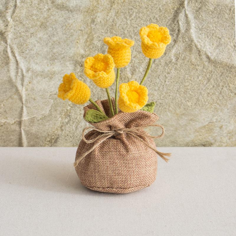 2025 Knitted Flowers Potted Cute Crochet Flowers Knitting Flower Wedding Guest Gift Crochet Rose Sunflower Table Decor