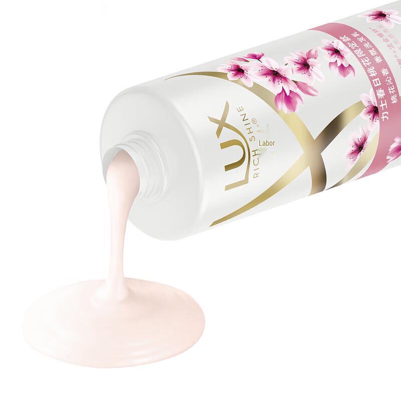 LUX Spring Peach Blossom Scented Shampoo