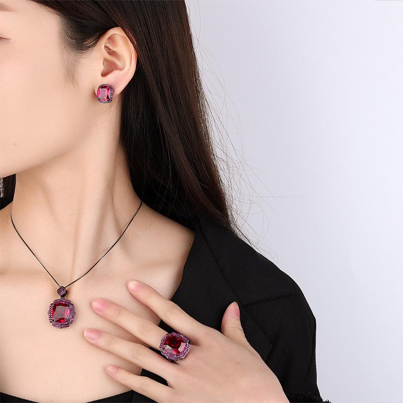 Jewelry Copper Bottom Gold-Plated Simulation Red Corundum Fat Rectangular Black Gold Personalized Set 14 * 16