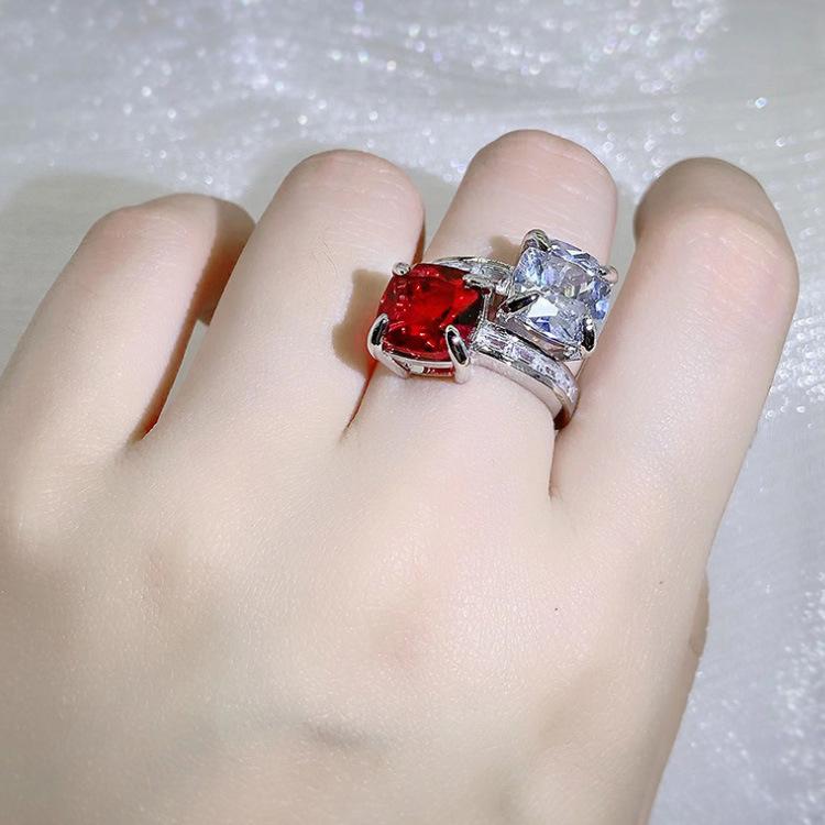 Prinzessin Quadratring Pink Zirkonium Imitation Mousseau Diamantschliff Ring für Frauen