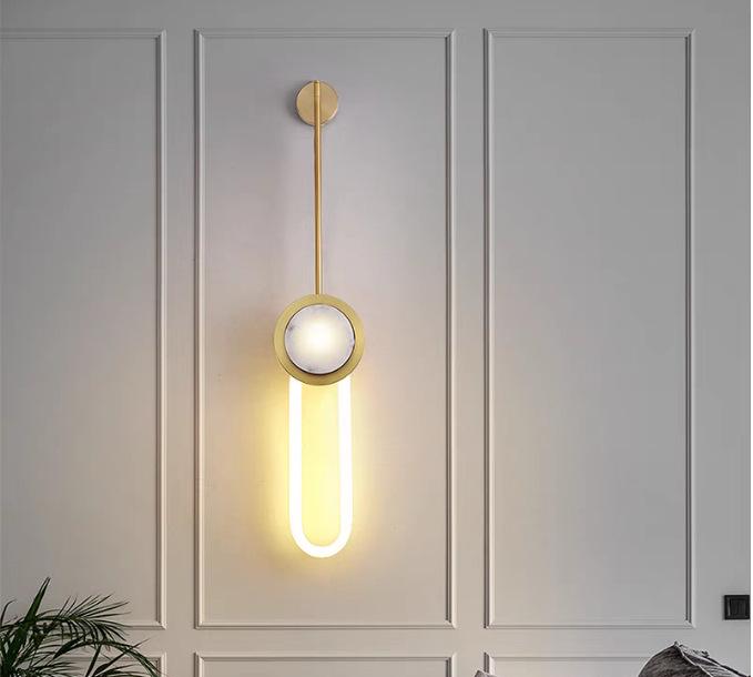 European-Style Minimalist Wall Lamp: Modern Art Design for Office, Hotel, or Bedroom