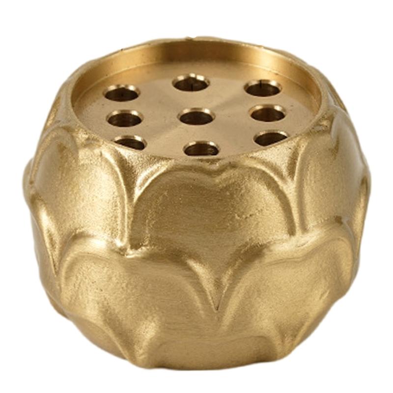 

Holder Aesthetic Brass Plate Dock with Multiple Hole Shape for a Refreshing Home Decoration