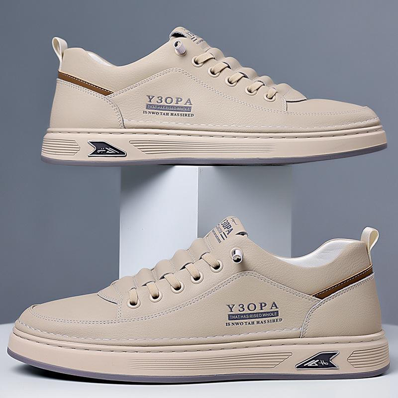 Board Shoes Men's Autumn 2025 New Leather Shoes Men's Breathable Casual Men's Shoes Youth Trend Versatile White Shoes Men