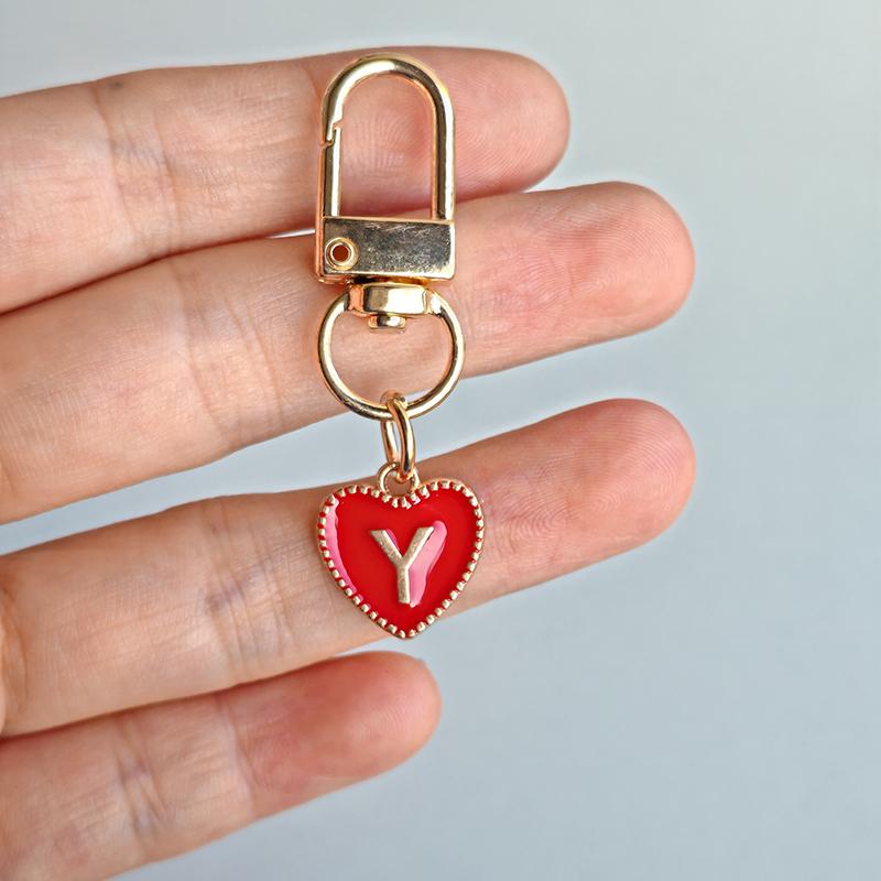 1PC Lobster Buckle Gift Metal Party 26 English Letters Keychain Marker Heart Shaped Red Love Keychain Design DIY Creativity