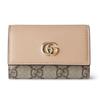 Σειρά GG Marmont Λογότυπο Διπλό G Κλείσιμο με Κουμπί Κλείσιμο Καμβάς και Δερμάτινη Επένδυση Θήκη Κλειδιών Γυναικεία αξεσουάρ Μπεζ Σκούρο-Καφέ 795649-AADQE-5741