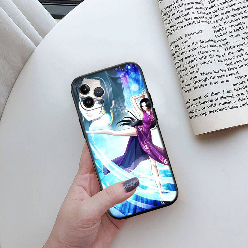 MH111 One Piece Boa Hancock Phone Case for Motorola Moto Edge 60 60s 70 G86 G56 G54 E14 G04S G45 G54 G64 S30 S50 X30 X40 X50 Pro Power Tylus