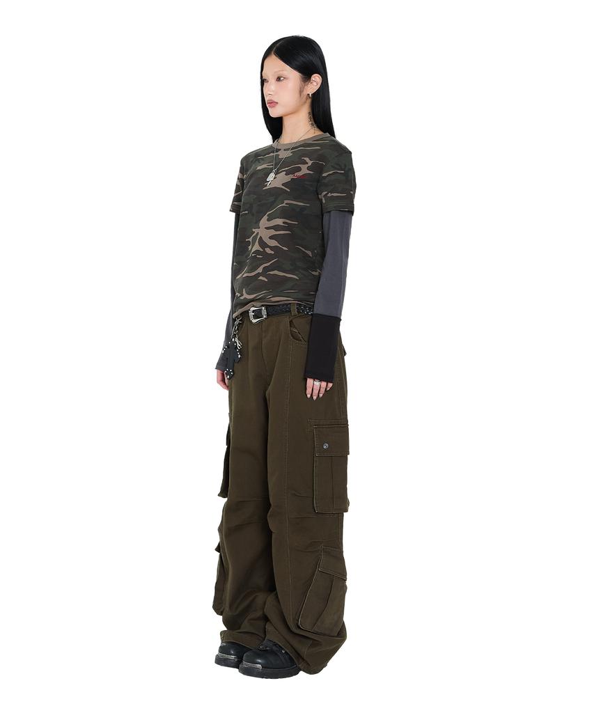 AAKAM Knee Pin-Tuck Double Pocket Cargo Pants (Khaki)
