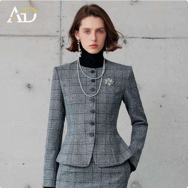 2024 Women's Gray Plaid Two-Piece Suit – Korean Style Formal Jacket & Skirt for Early Autumn