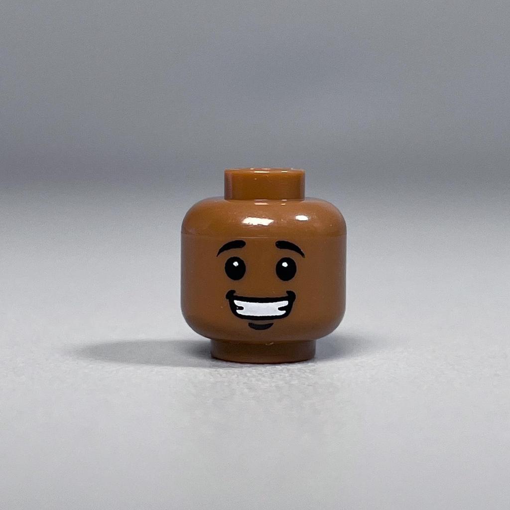 Building Block Minifigure Heads Set – Facial Expressions in Yellow