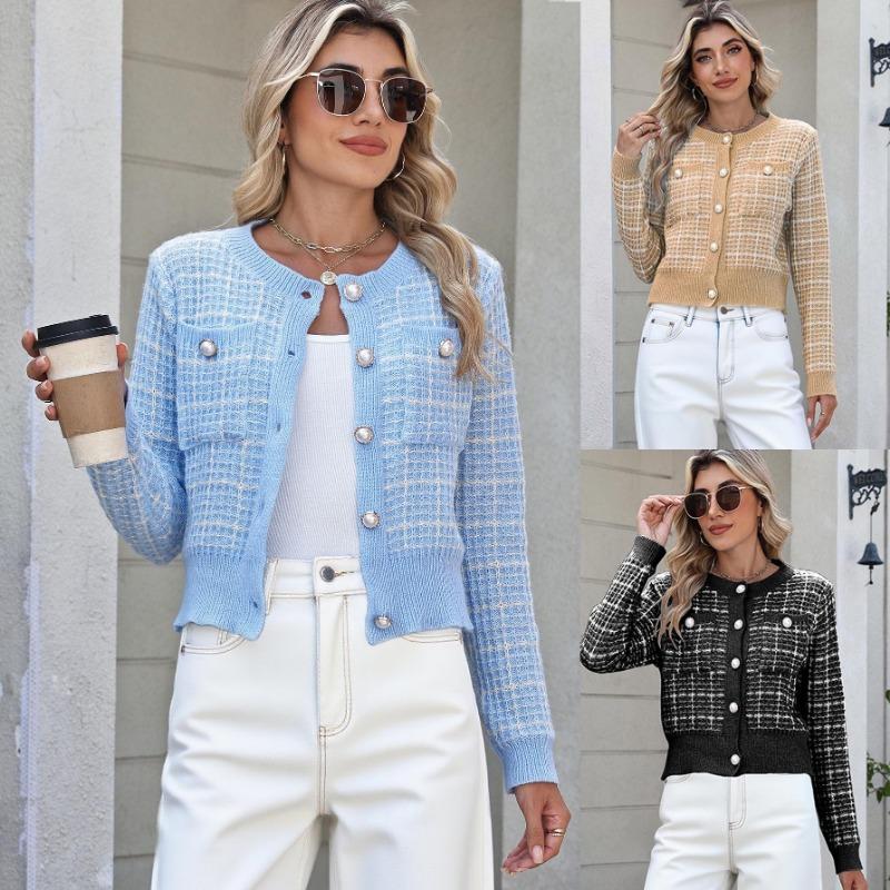 2025 European American Plaid Knitted Cardigan for Women's Temperament Jacket Pearl Button Fashion Sweater