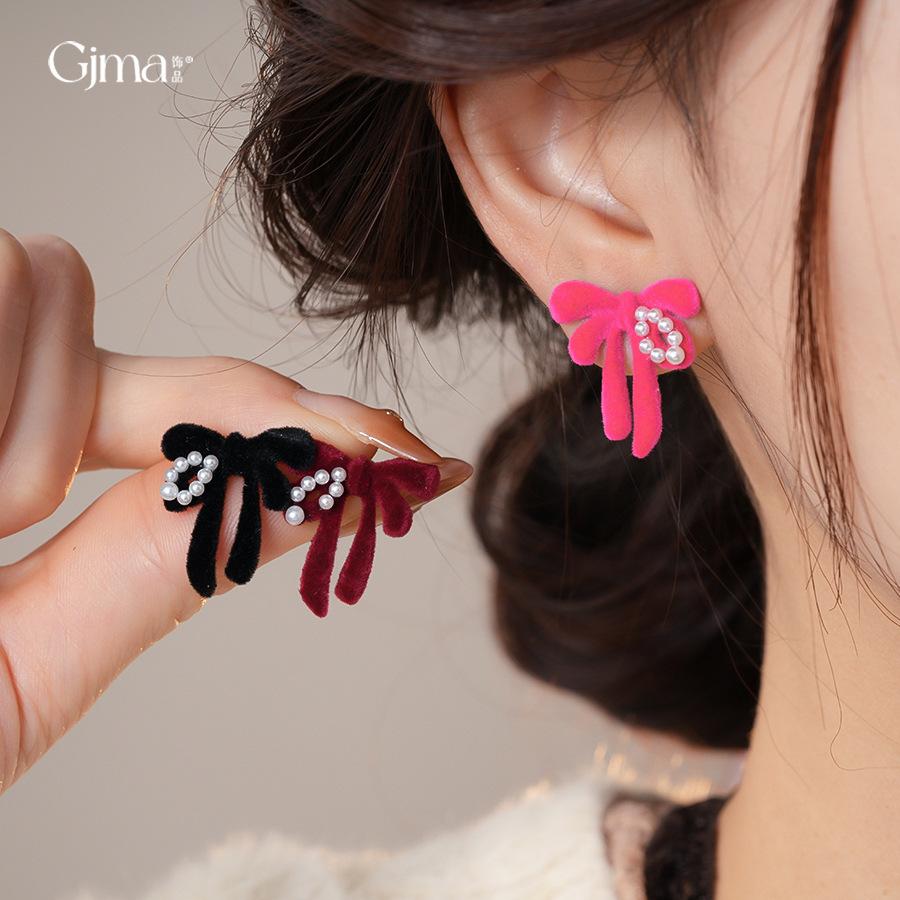 Sweet Flocking Bow Pearl Stud Earrings Autumn and Winter Vintage Versatile Earrings Earrings