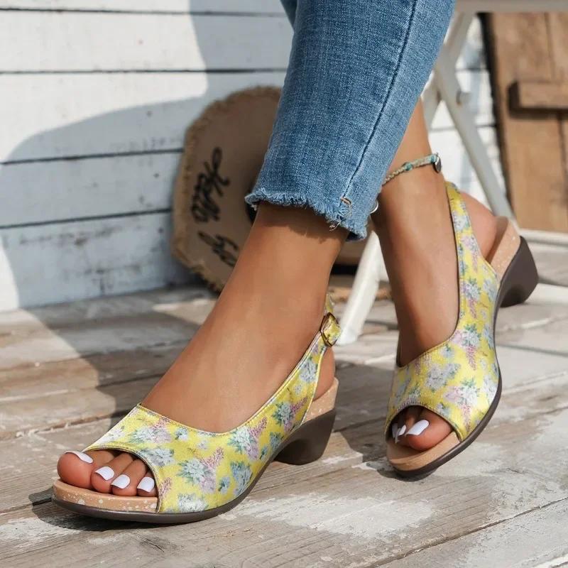 

Горячая Распродажа Летняя Женская Обувь Высокого Качества Модные Женские Сандалии На Одной Пуговице С Принтом Открытый Носок Толстый Каблук Римские Туфли 42